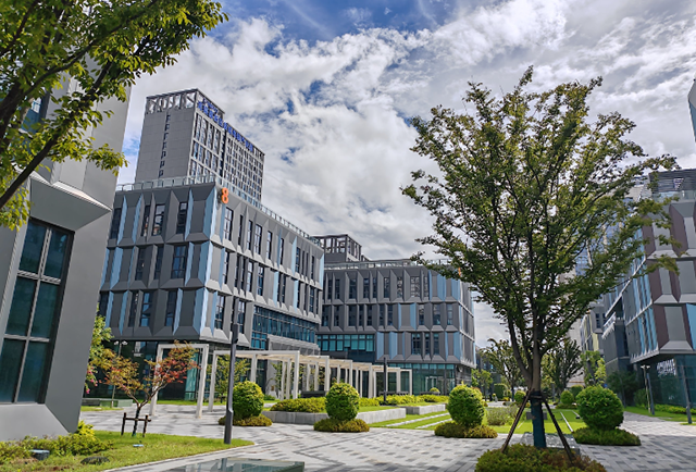 铜仁工业地产投资新蓝海——新能源产业园区崛起